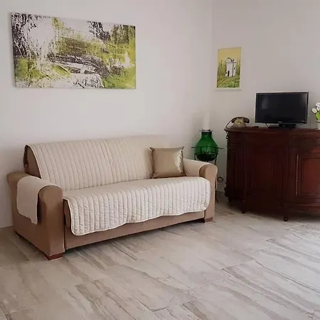 Casa Iacovelli * Casalvecchio di Puglia